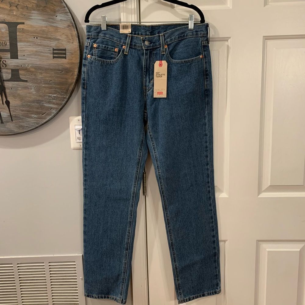 Levi’s 541 Athletic Taper Jeans 31/32 NWT